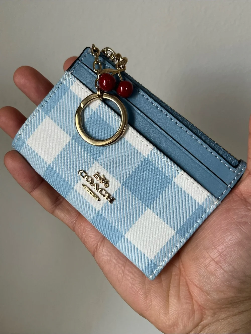 Coach card holder🎈🎈